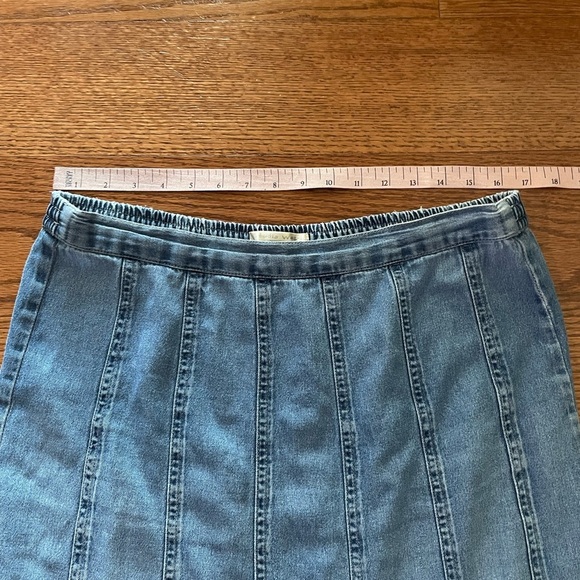 Vintage 90s Pull On Elastic Waist Denim Chambray Pleated Flare Midi Skirt Large - Picture 4 of 6